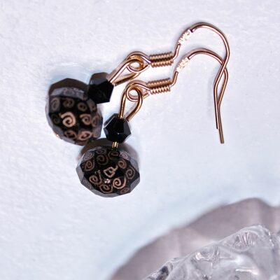 Hand Engraved Opulent drop earrings black & gold